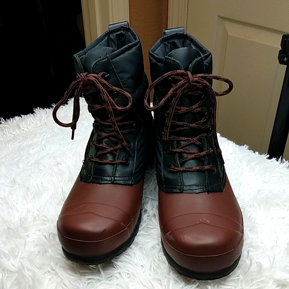 Hunter Quilted Lace Up Snow Boots